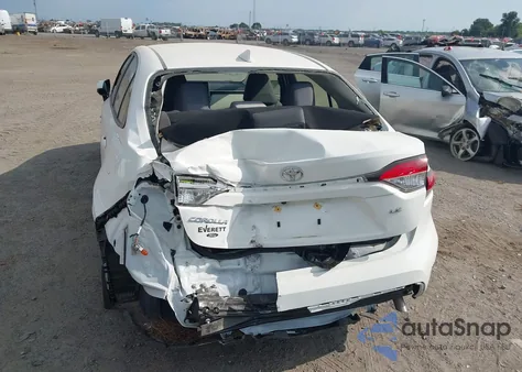 2021 Toyota Corolla Le from USA, damaged, VIN JTDEPMAEXMJ128541